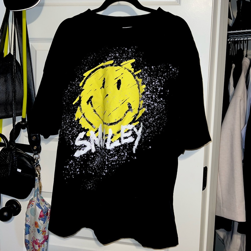 SMILEY X H&M oversized t-shirt